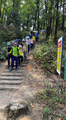 Thumbnail of pic_Dicky_Poon_011.JPG