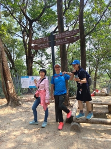 Thumbnail of pic_WaiG_007.jpg