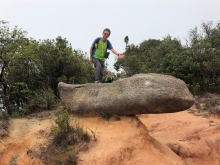 P3290044.JPG (476977 bytes)