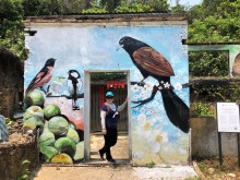 P4190068.JPG (548237 bytes)