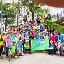 Thumbnail of pic_Derek_Wong_002.jpg