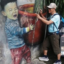 Thumbnail of pic_Lee_Woo_018.jpg