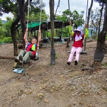 Thumbnail of pic_Derek_Wong_040.jpg