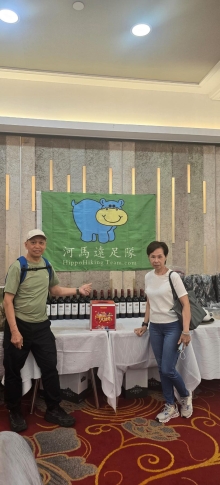 Thumbnail of pic_cw_Ho_001.jpg